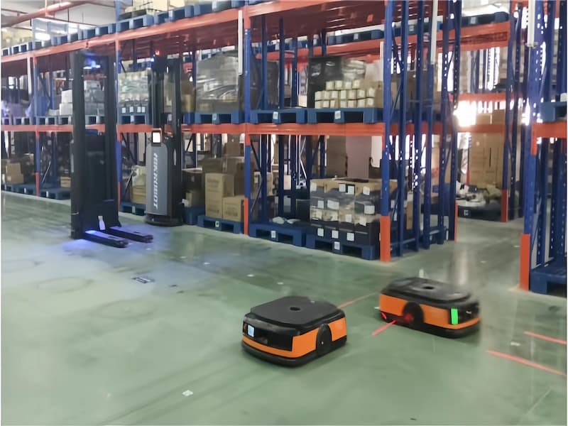 无人智能交通系统自主移动机器人—潜伏AGV - 正贸仓储
